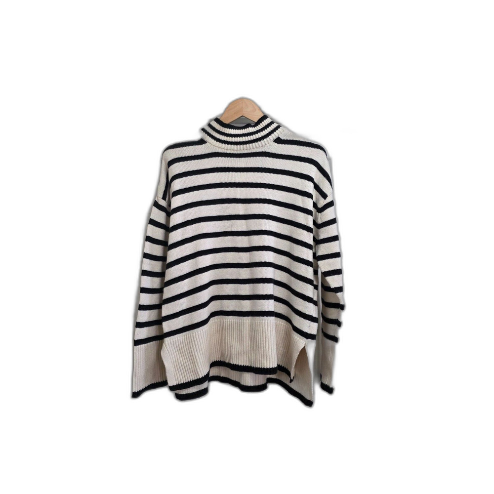 Ladies Lucky Brand Mock Neck Tunic Sweater (M)